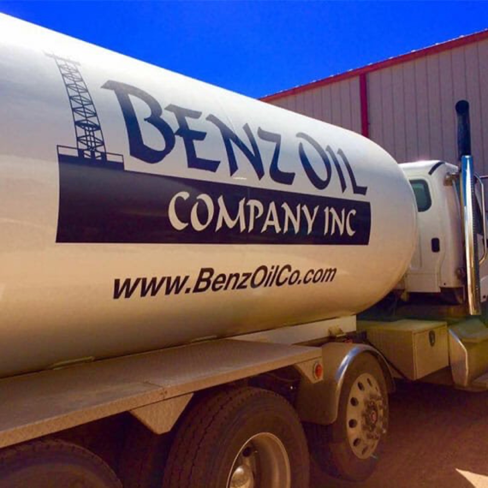 Benz Oil Company propane truck at the Killdeer plant